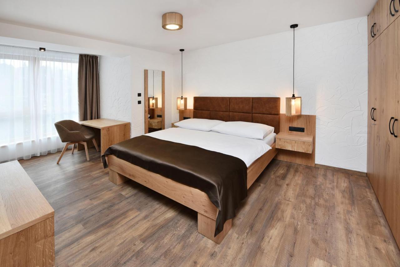 Aplend Hotel Ovruc Strbske Pleso Bagian luar foto