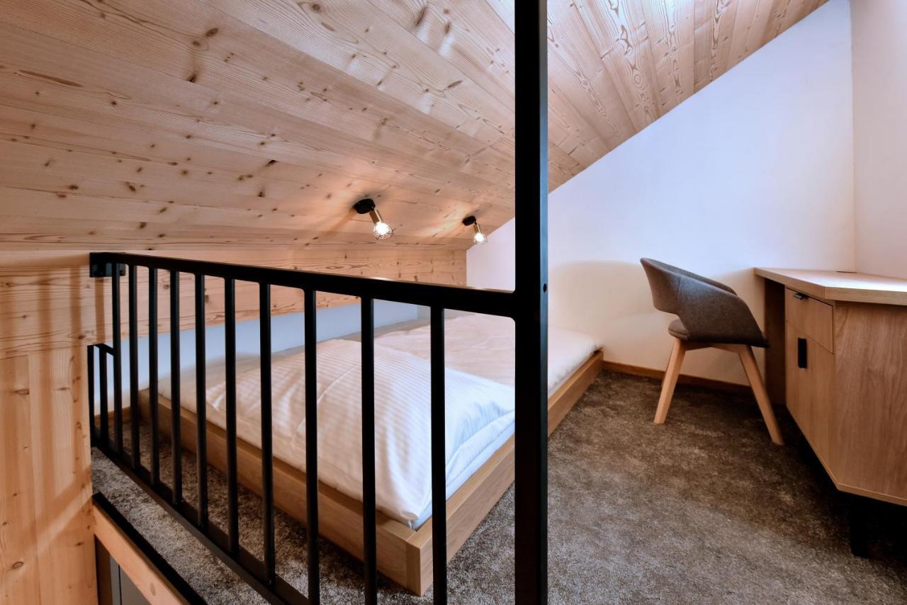 Aplend Hotel Ovruc Strbske Pleso Bagian luar foto