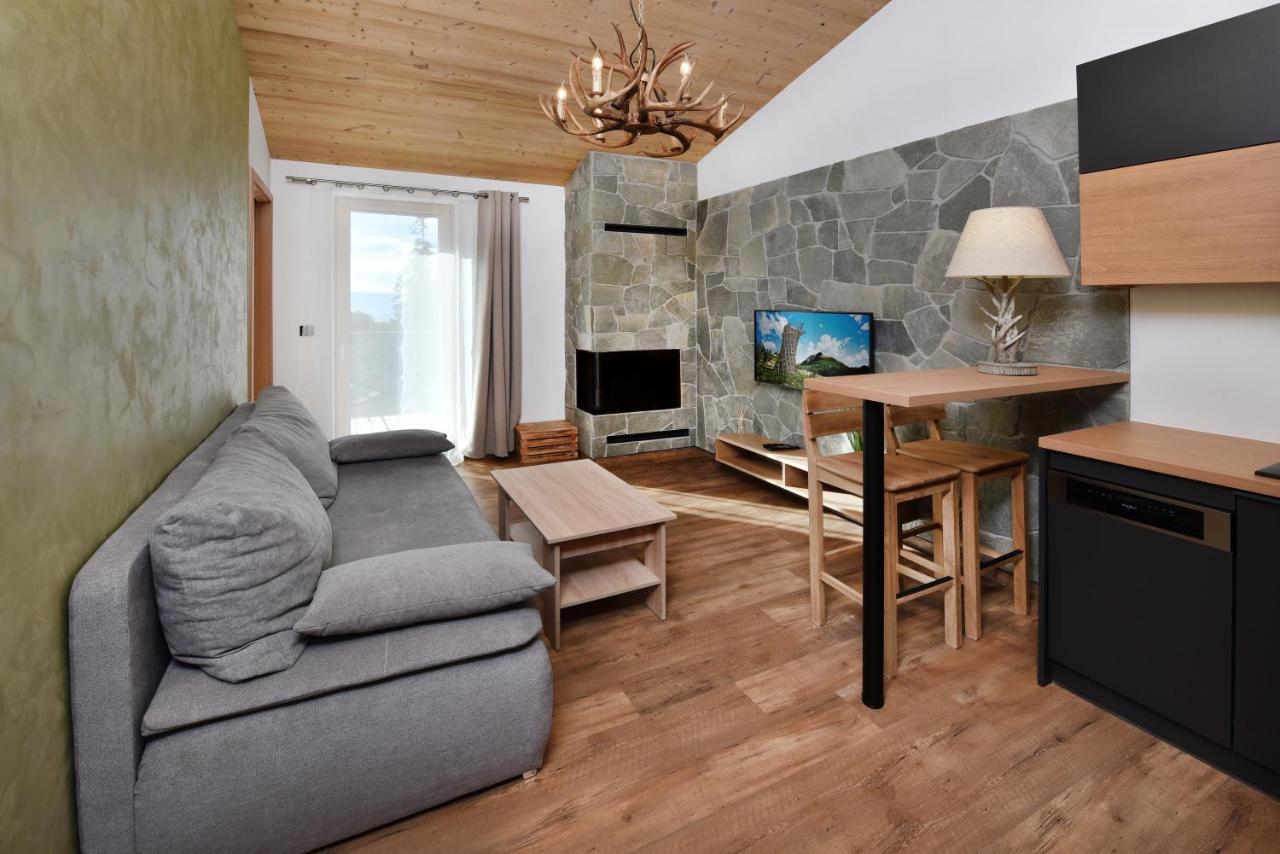 Aplend Hotel Ovruc Strbske Pleso Bagian luar foto