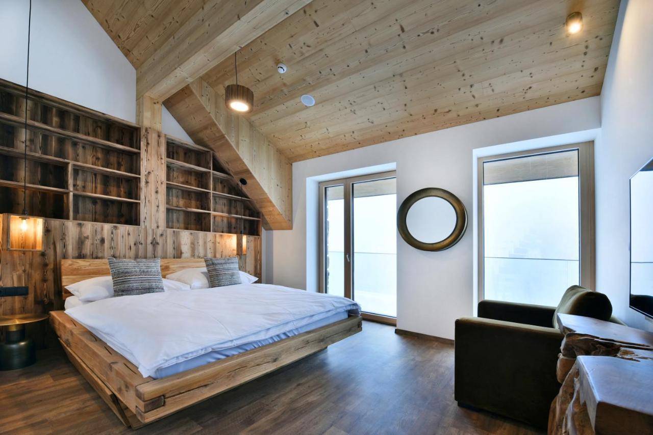 Aplend Hotel Ovruc Strbske Pleso Bagian luar foto