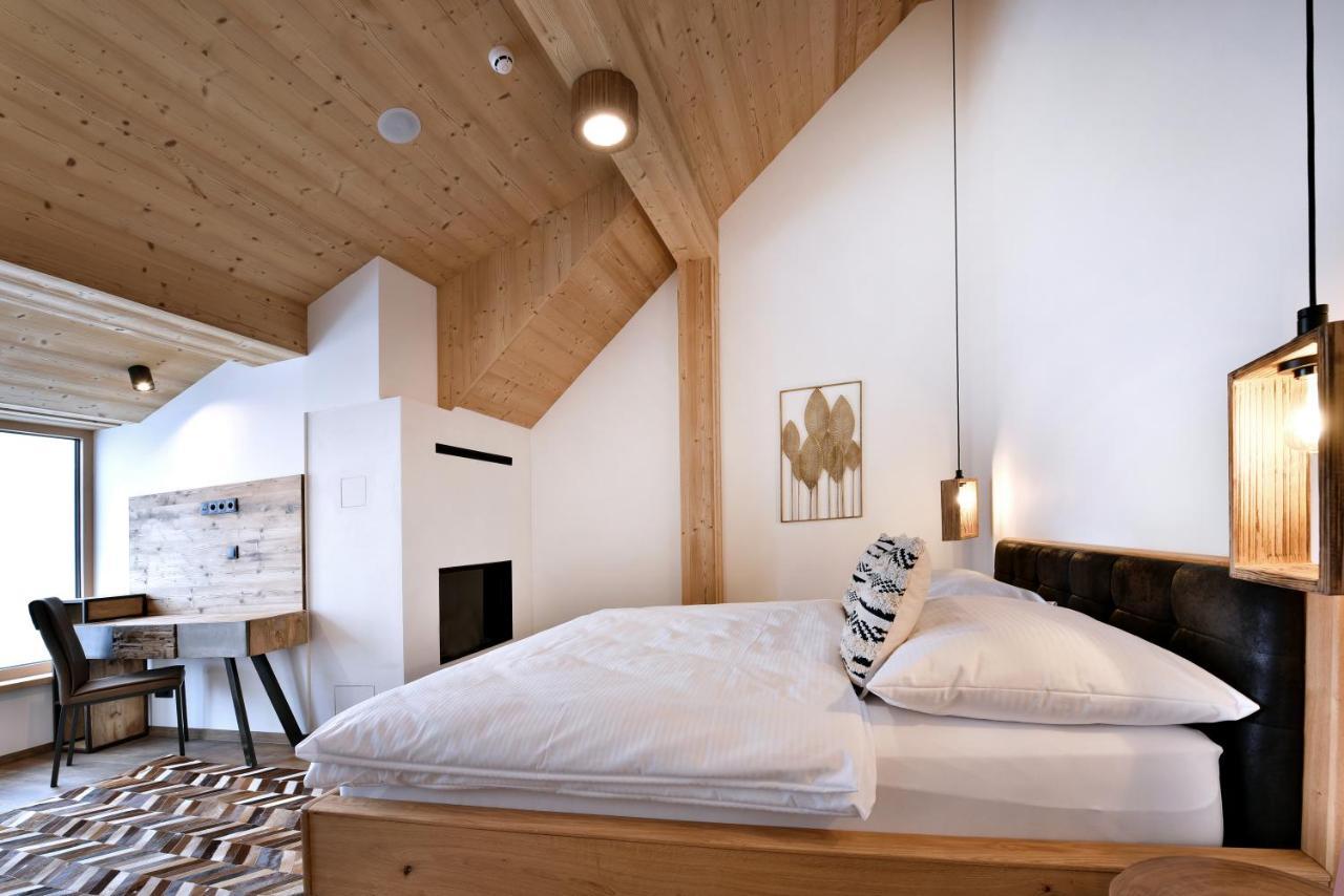 Aplend Hotel Ovruc Strbske Pleso Bagian luar foto